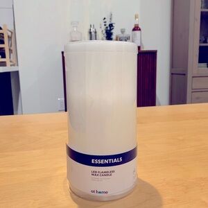 White Wax LED Flameless Pillar Candle, 4x8